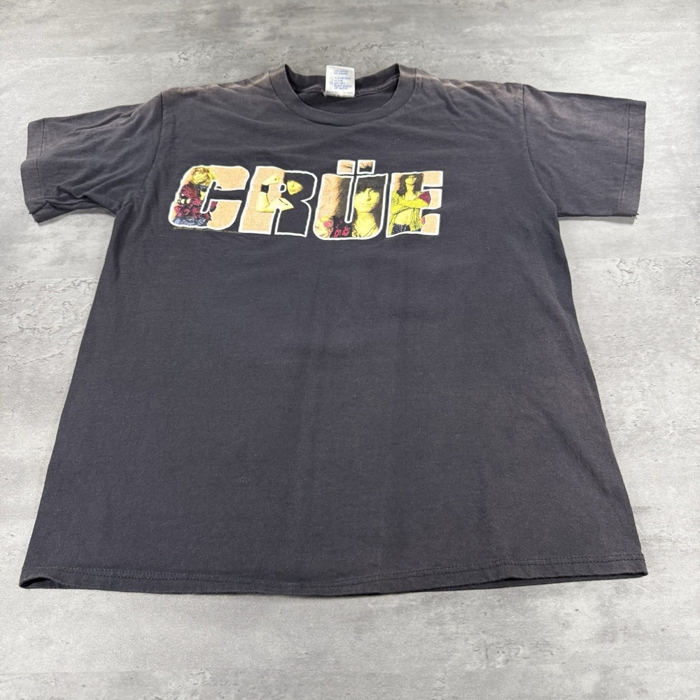 Vintage 80s Motley‎ Crue T Shirt Large Black Single Stitch Brockum Faded Thin